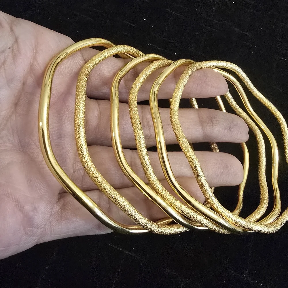 Elegant Gold-Tone Bangle Set